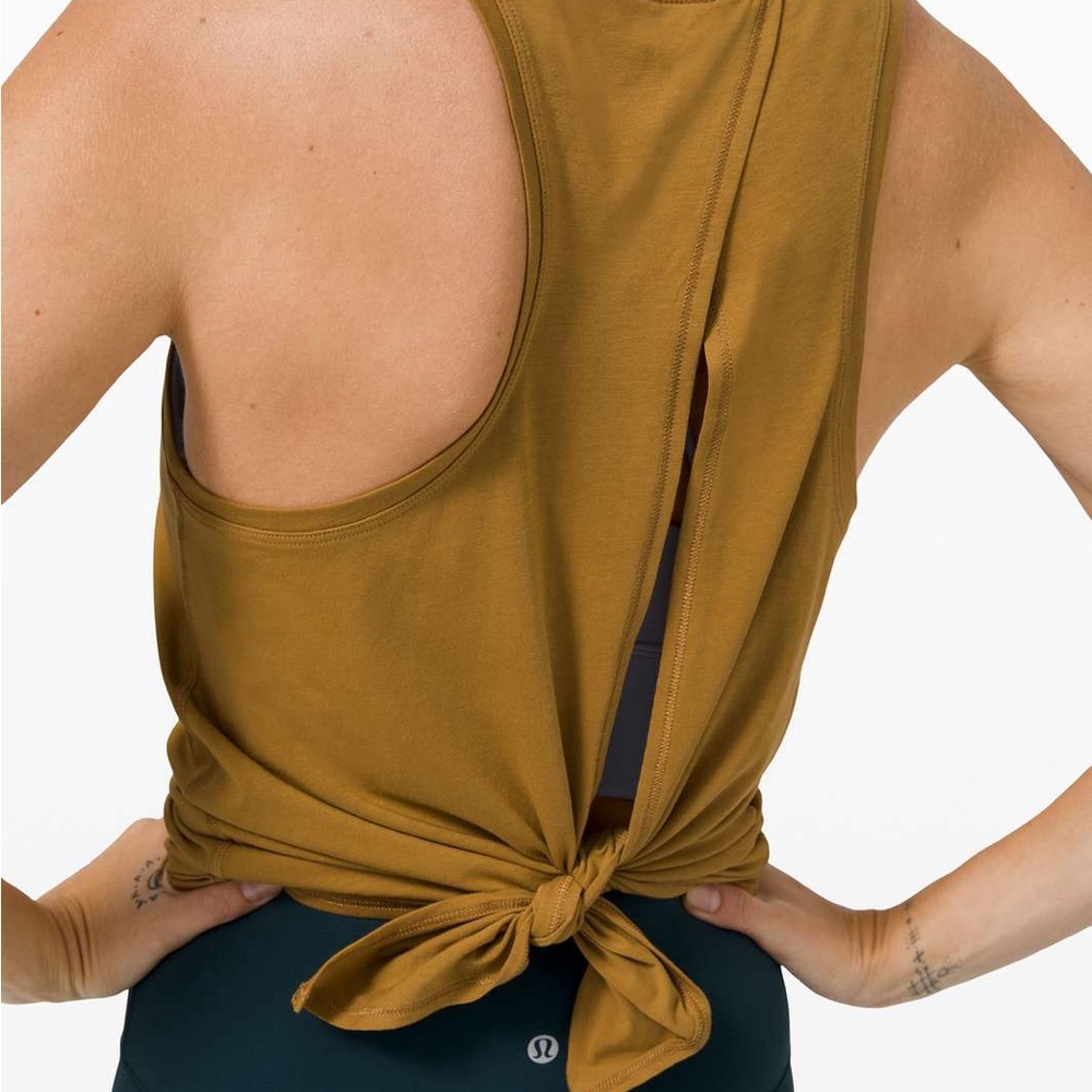 lululemon all tied up spiced bronze tank top